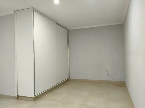 Casa de 3 dormitorios en Venta en Ciudad Nueva, Asunción - Image 13