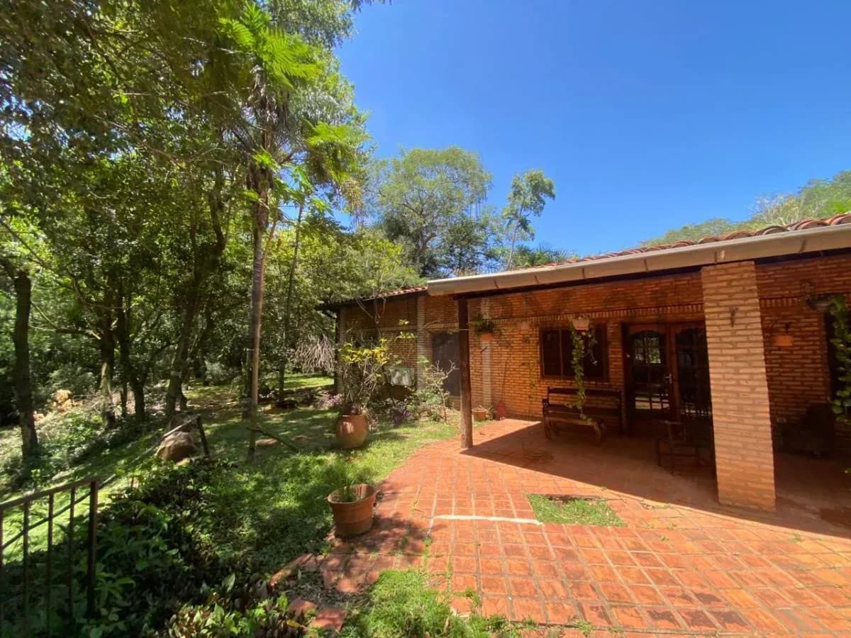 Casa de 5 dormitorios en Venta en Estanzuela, Areguá - Image 11