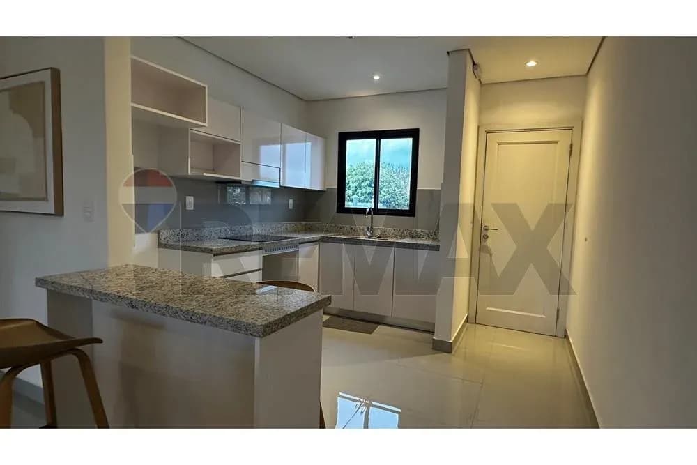 2-Bedroom Apartment for Sale in Primer Barrio, Luque - Image 2