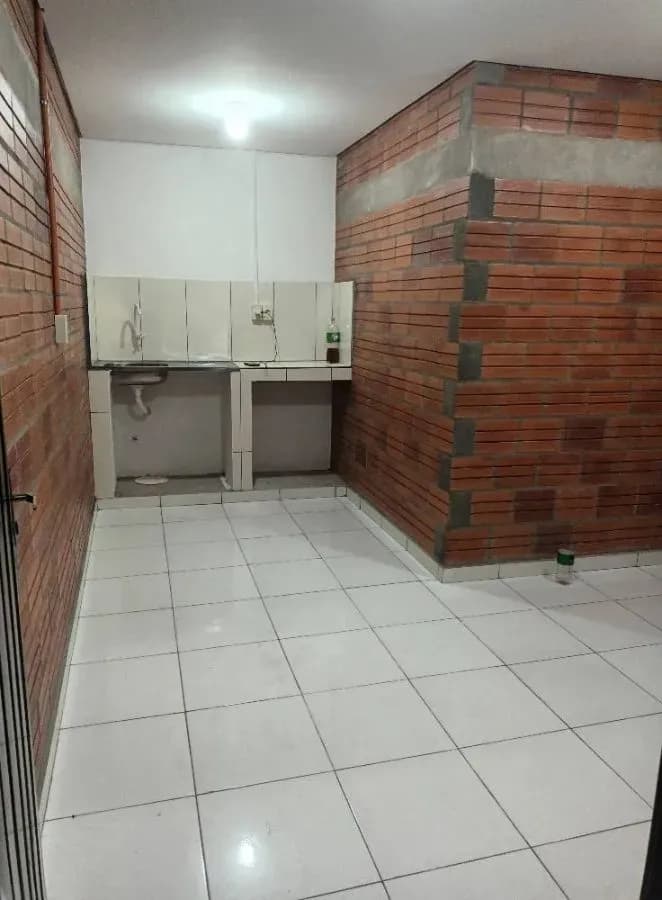 Warehouse of 814m² for Sale in San Francisco, San Lorenzo - Image 9