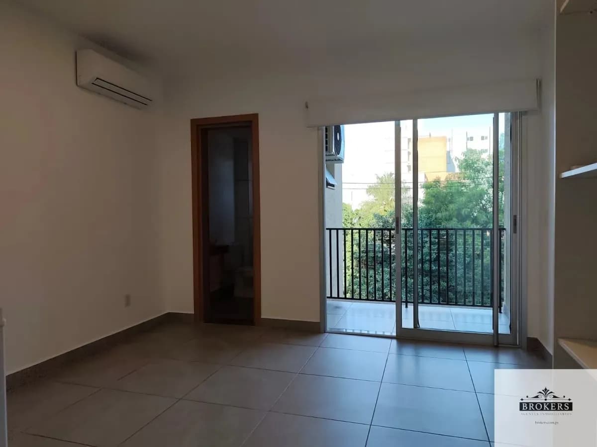 1 Bedroom Apartment for Rent in San Blas, Mariano Roque Alonso - Image 4