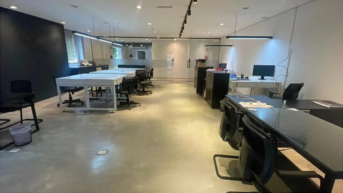 Local Comercial de 80m² en Alquiler en Luis Alberto de Herrera, Asunción - Image 8