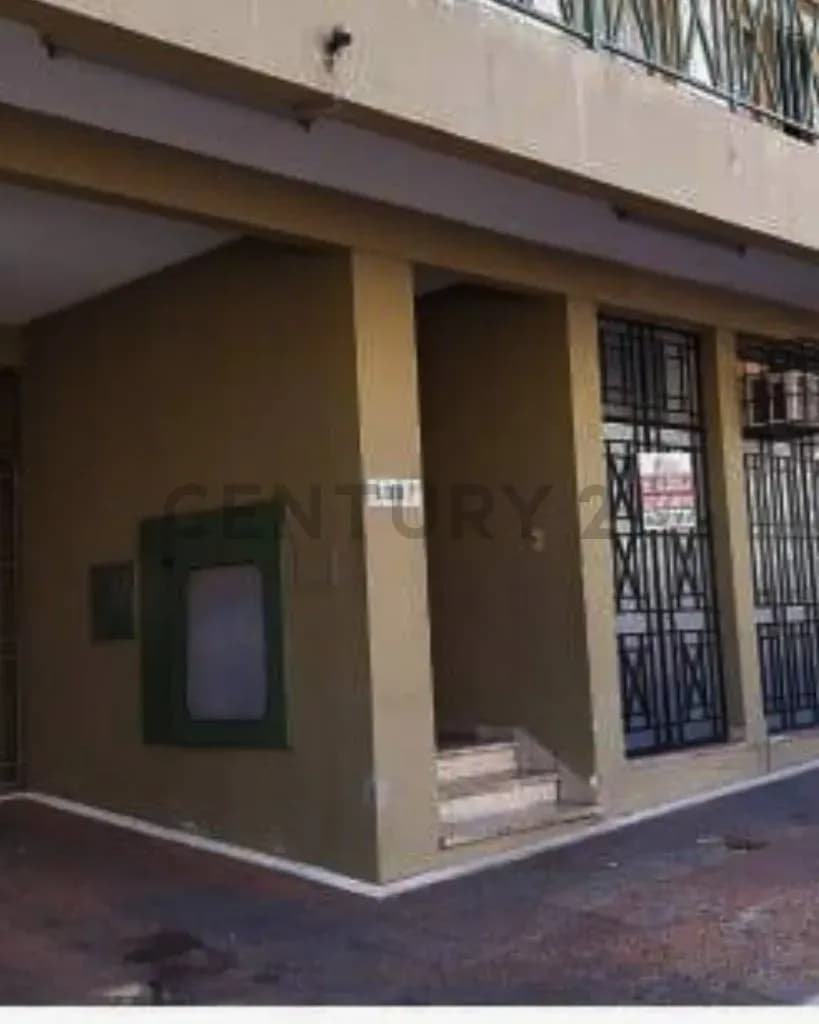 Espaço Comercial de 900m² à Venda em General Díaz, Assunção - Image 7