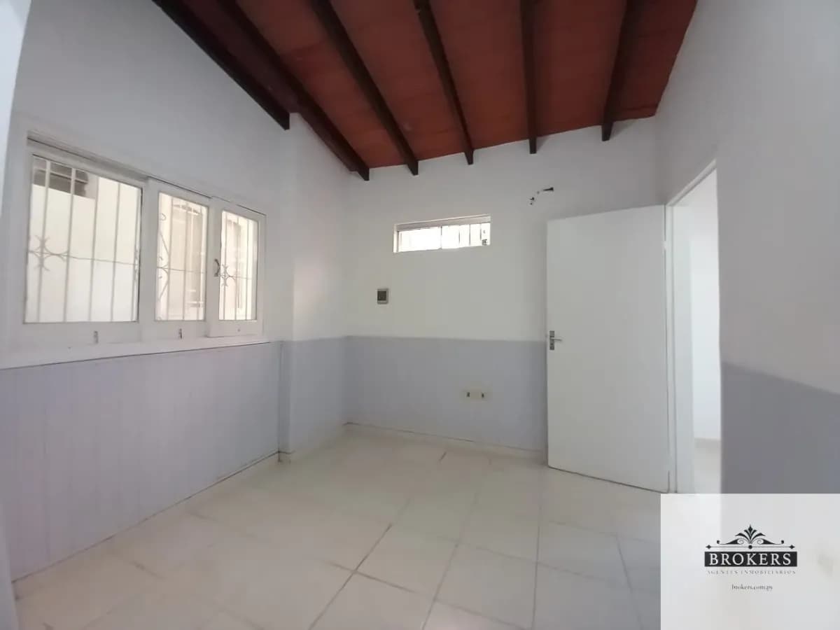 Oficina de 30m² en Alquiler en Villa Morra, Asunción - Image 7