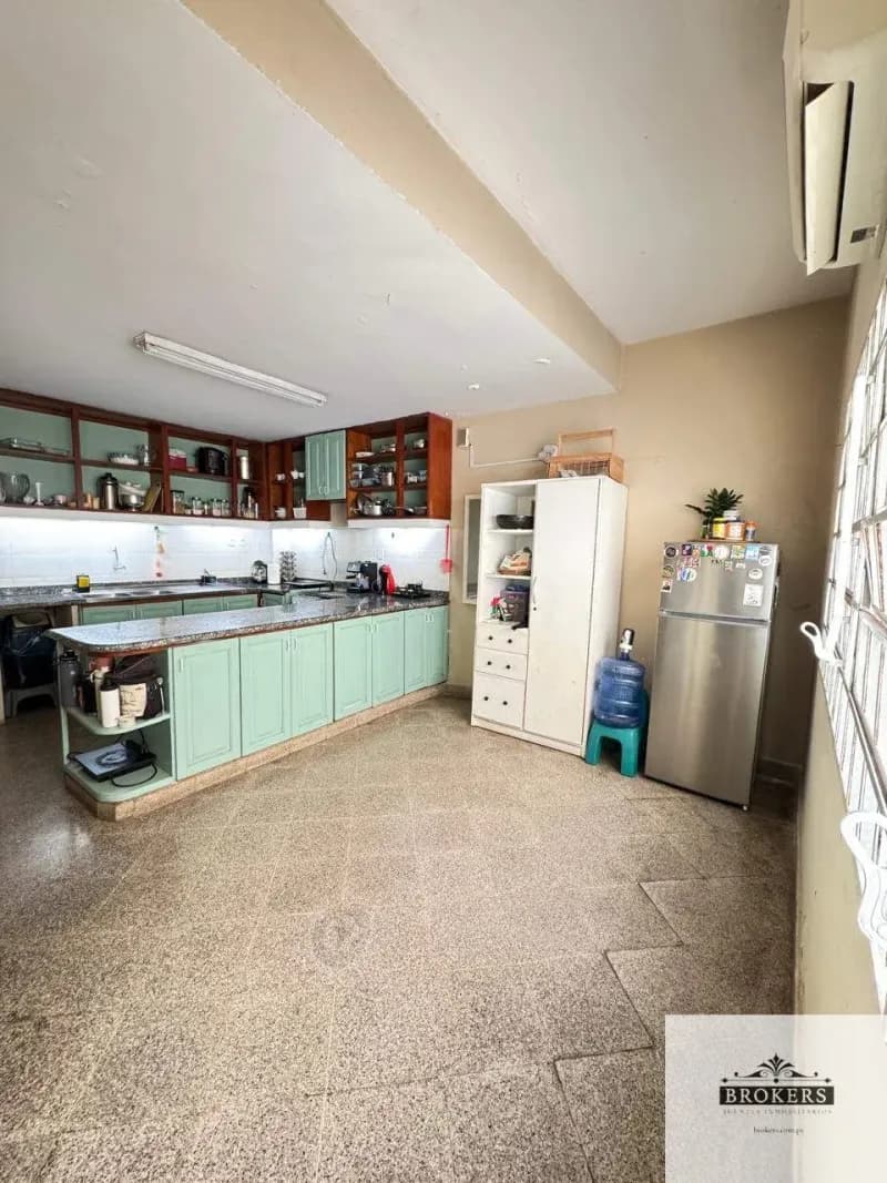 3-Bedroom House for Sale in San Luis, San Lorenzo - Image 5