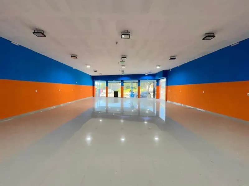 Espaço Comercial de 400m² para Aluguel em San Pablo, Assunção - Image 3