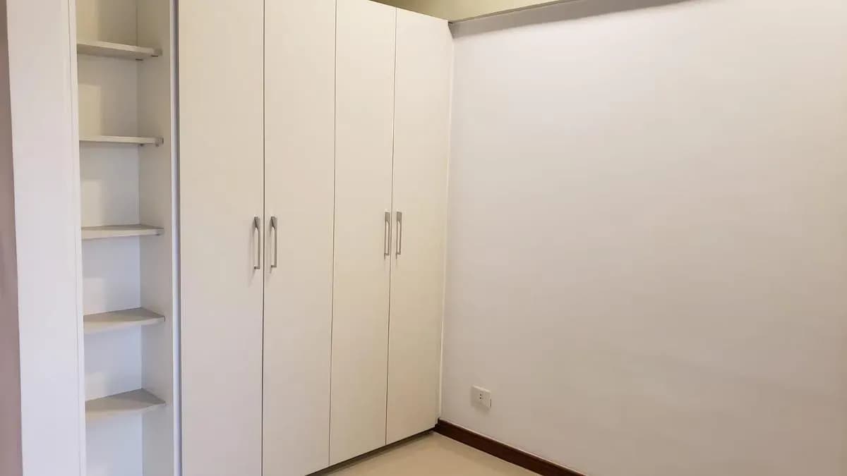 2-Bedroom Apartment for Rent in Santisima Trinidad, Asunción - Image 10