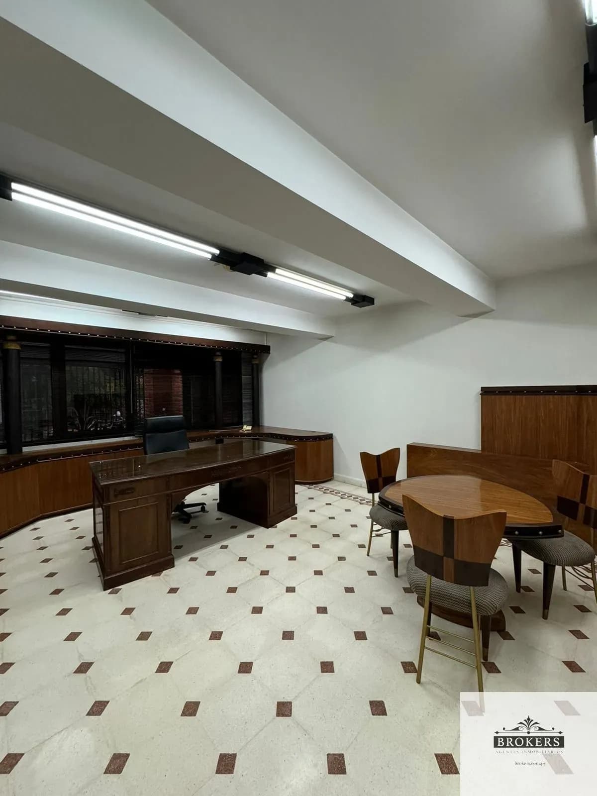 Escritório de 530m² para Alugar em Ciudad Nueva, Lambaré - Image 10