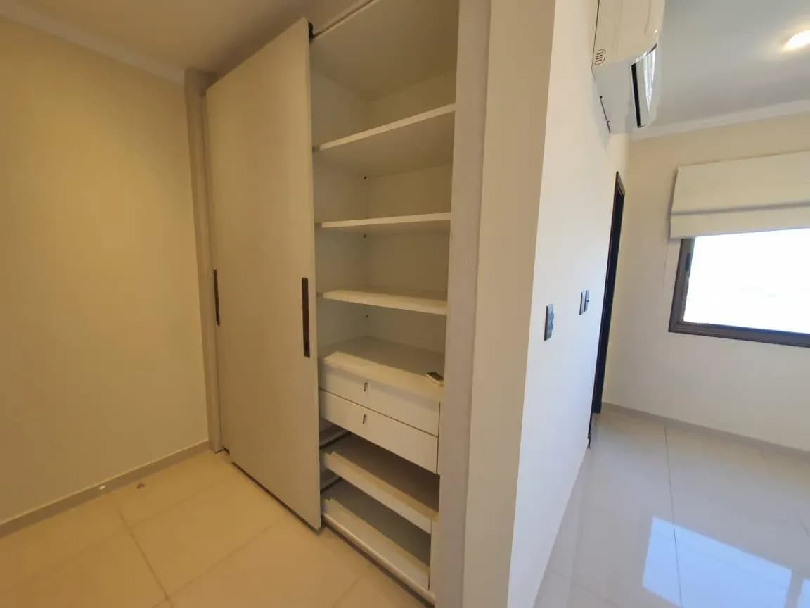 Departamento de 3 dormitorios en Venta en Carmelitas, Asunción - Image 10