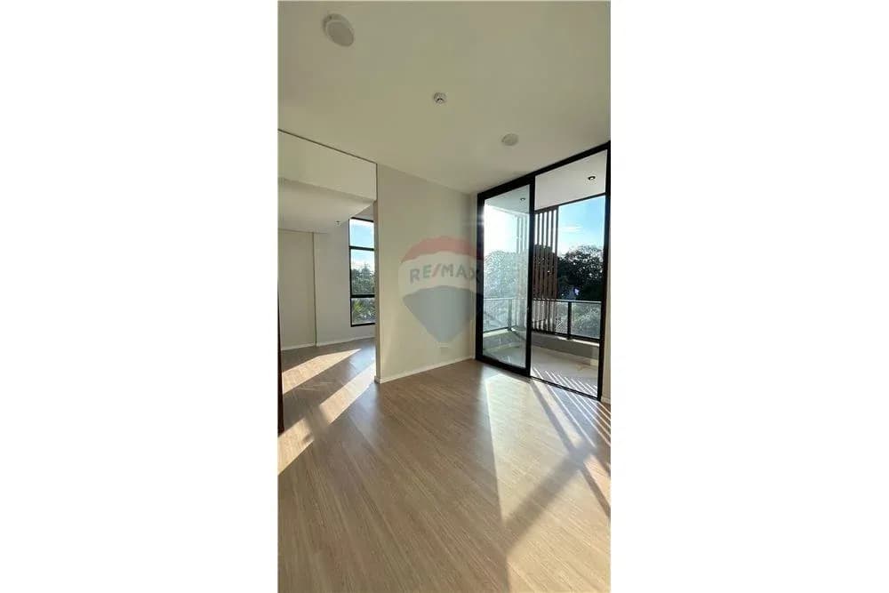 Apartamento de 1 quarto à Venda em Recoleta, Asunción