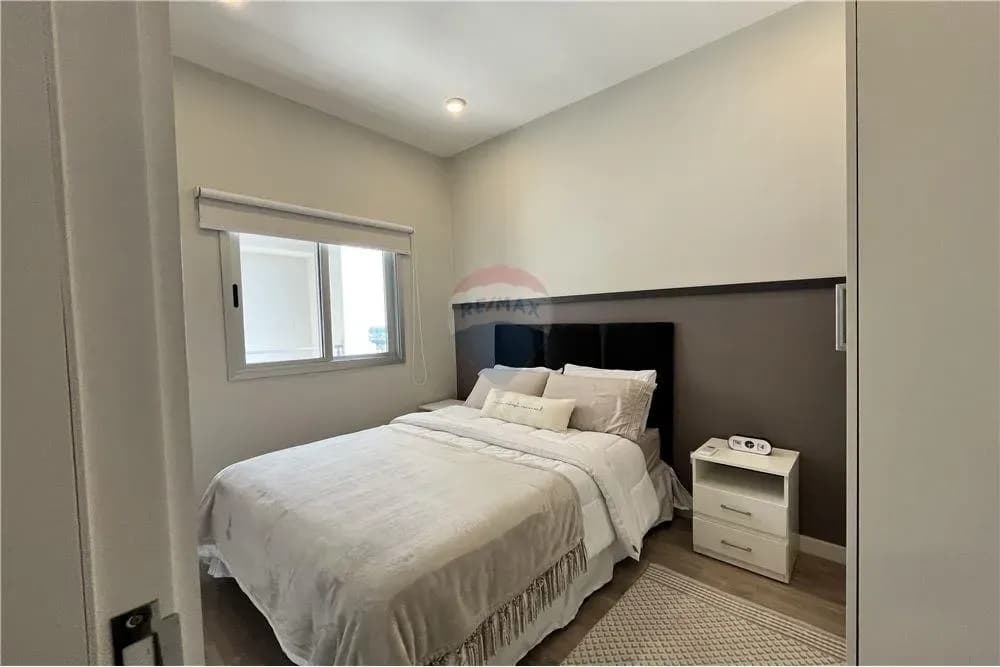 1-Bedroom Apartment for Sale in Madame Lynch, Asunción - Image 12
