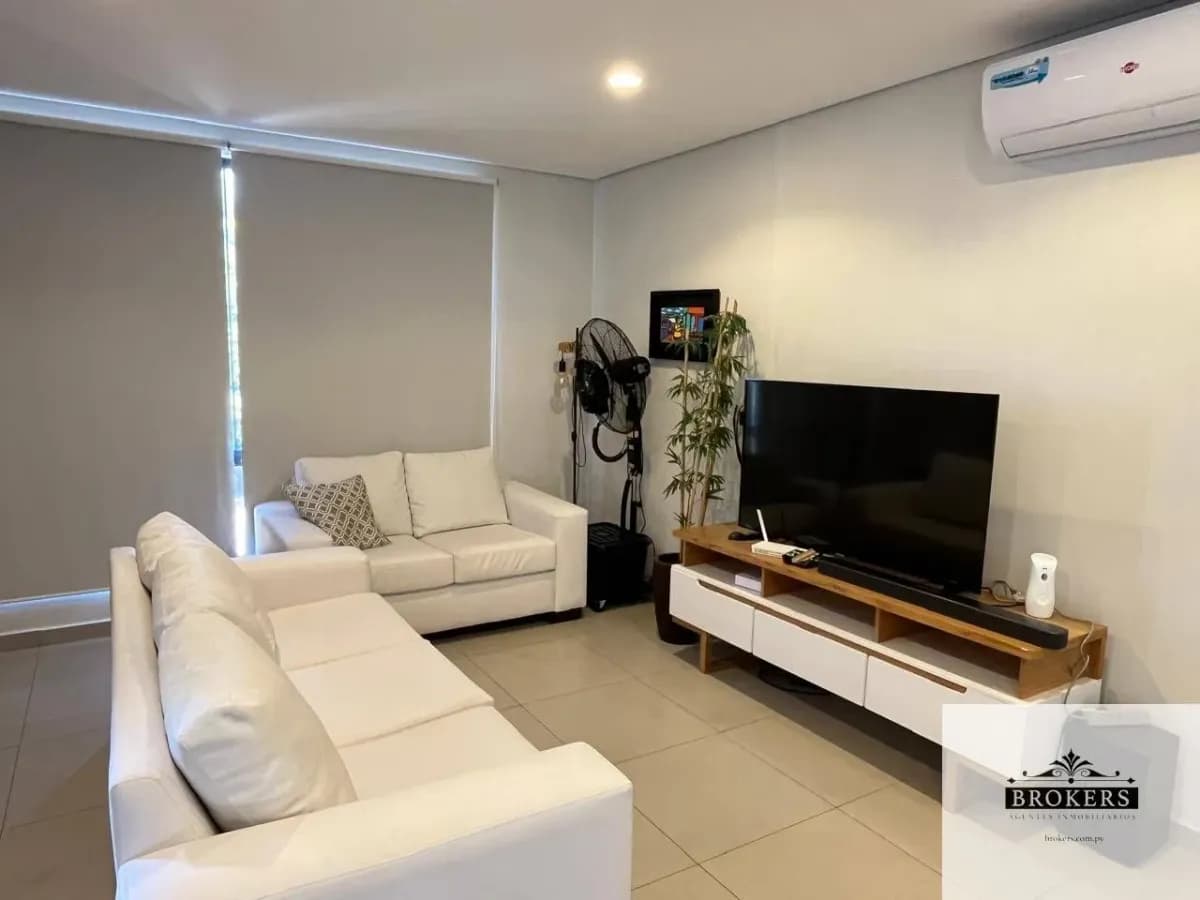 Casa de 4 dormitórios à venda em Santa Rosalina, San Bernardino - Image 3