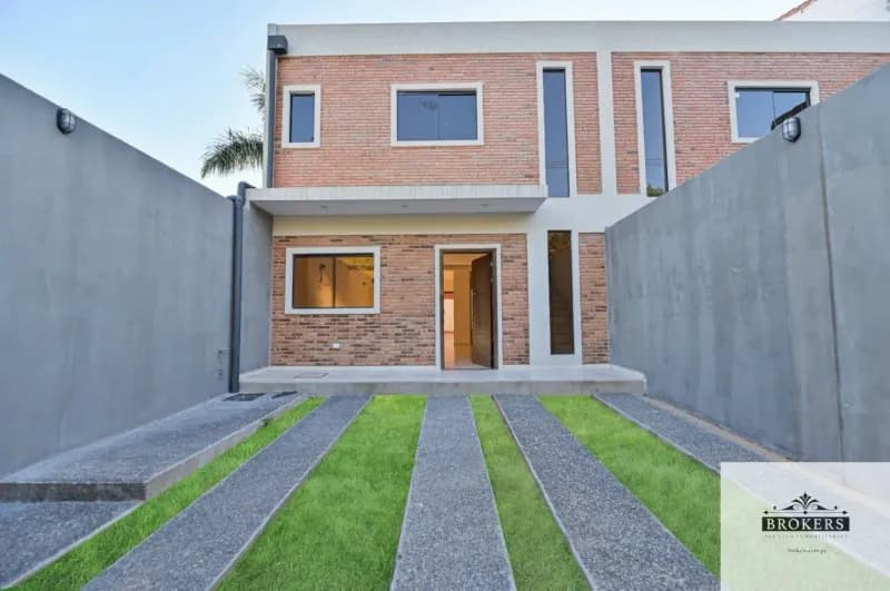3-Bedroom House for Sale in Villa Virginia, Lambaré - Image 2