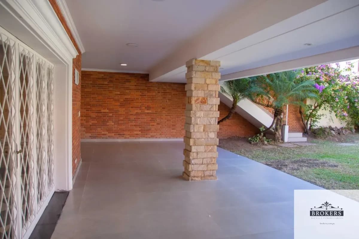6-Bedroom House for Rent in Mariscal López, Lambaré - Image 19