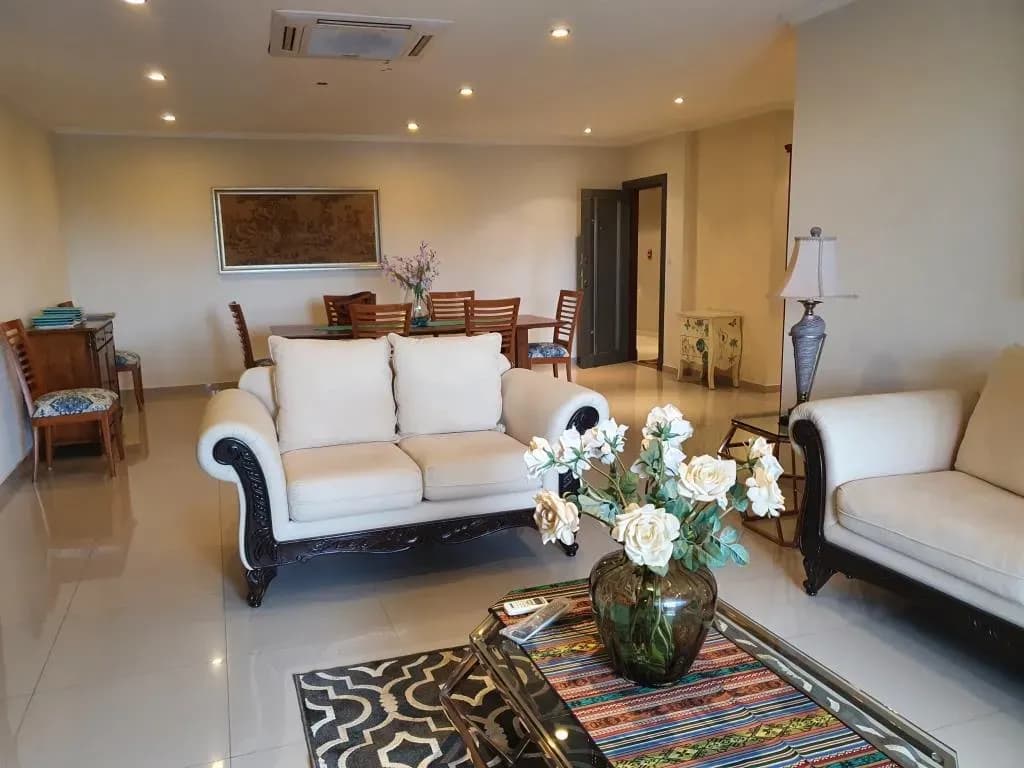 3-Bedroom Apartment for Sale in Santísima Trinidad, Asunción - Image 4