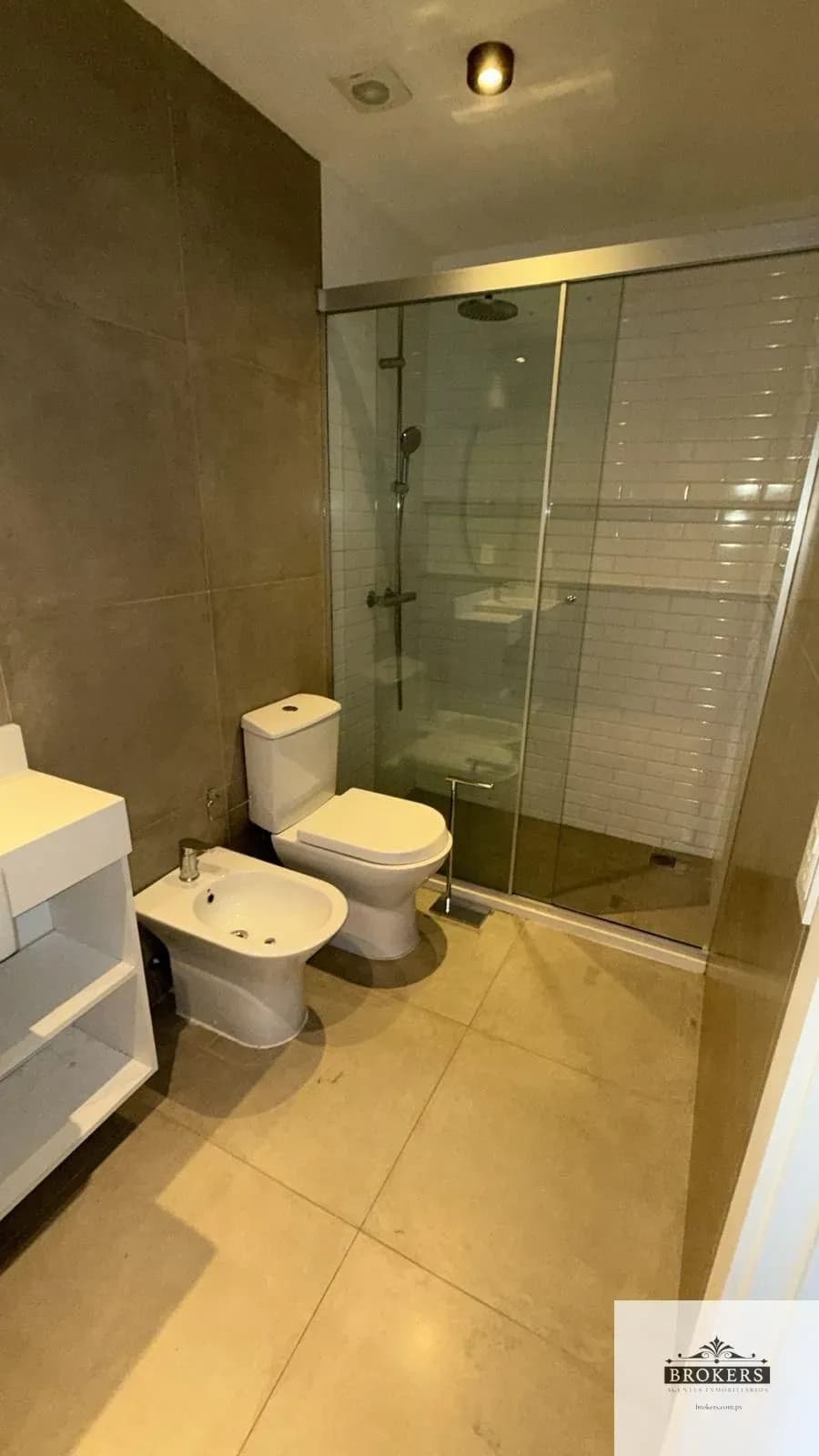 2-Bedroom Apartment for Rent in Mburucuyá, Asunción - Image 2