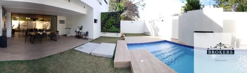 Casa de 4 quartos à Venda em Loma Merlo, Luque - Image 4