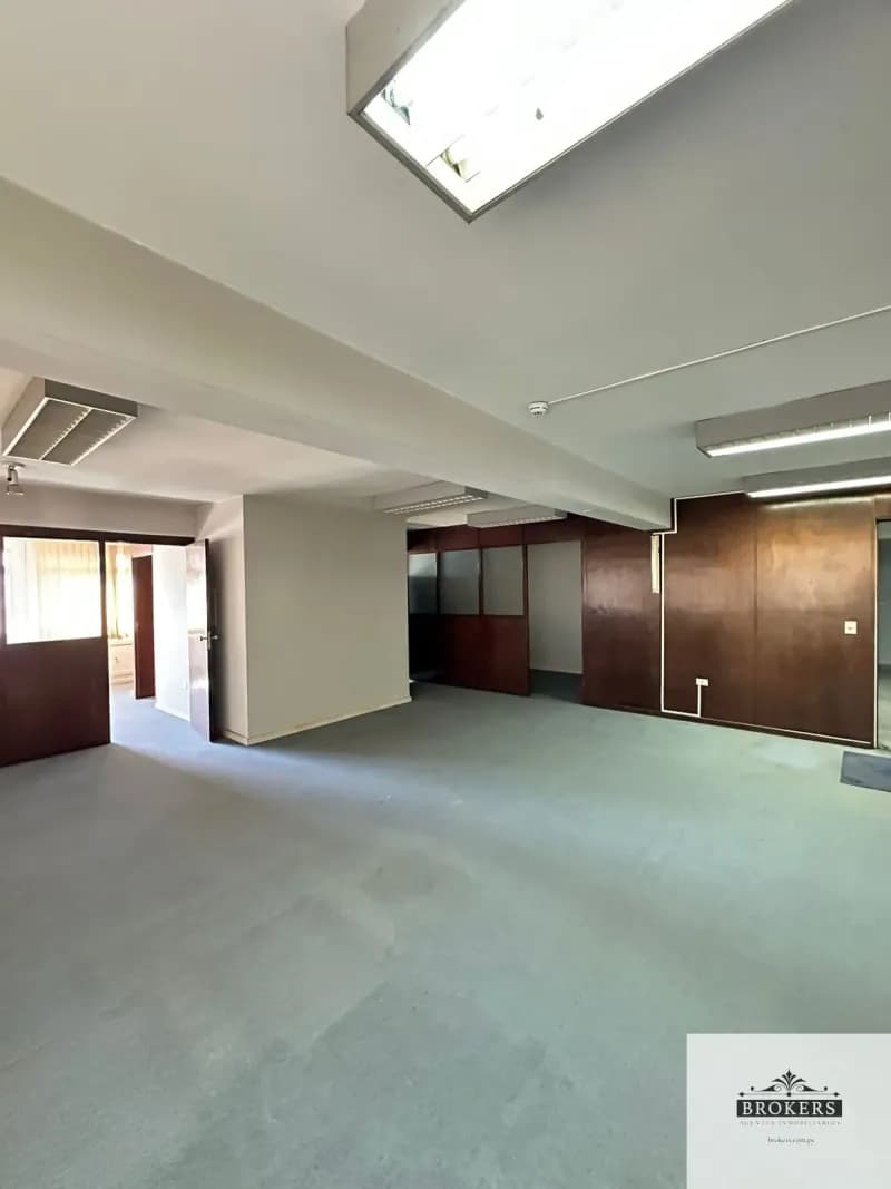 Office of 140m² for Rent in La Catedral, Lambaré - Image 4