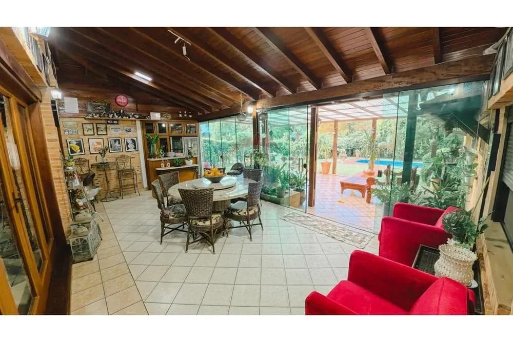 Casa de 5 quartos à Venda no Paraná Country Club, Hernandarias - Image 12