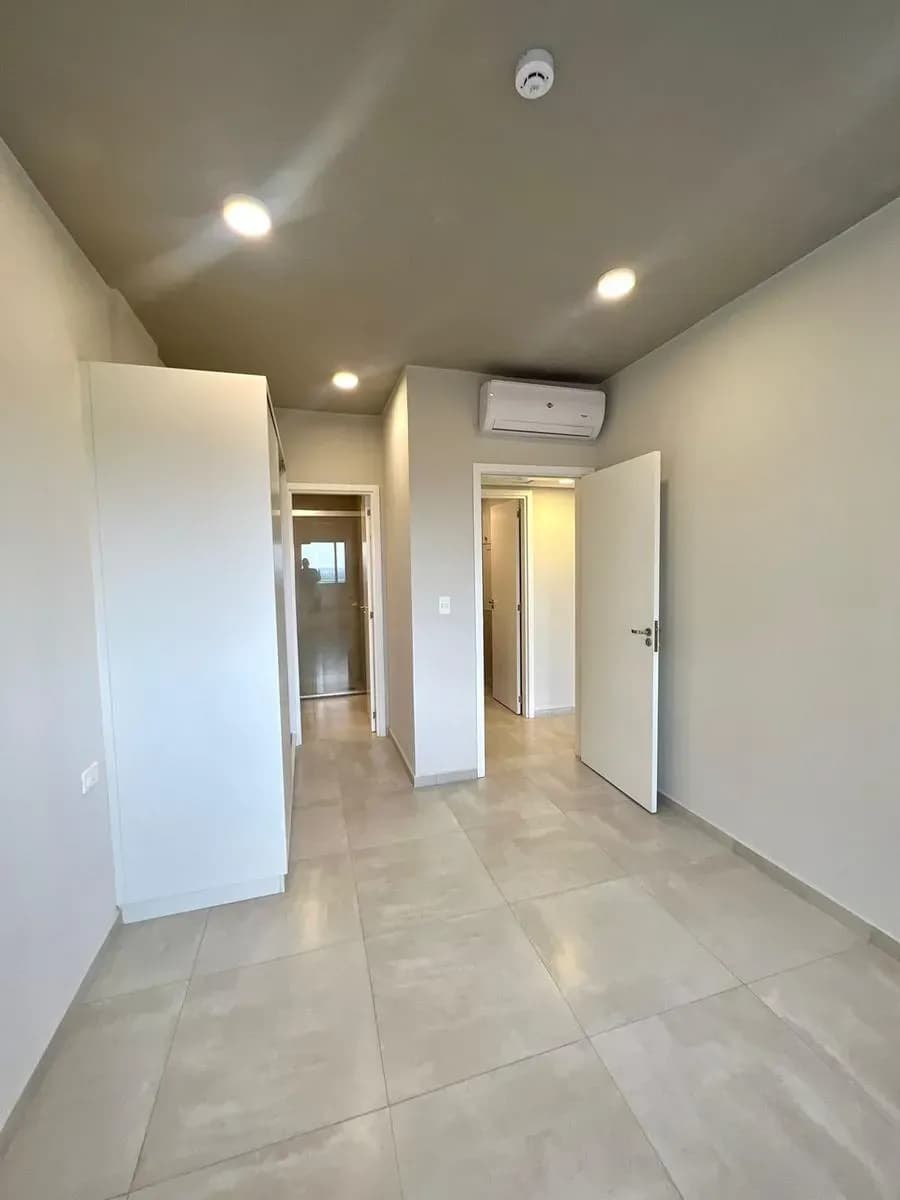 2-Bedroom Apartment for Sale in Mburicaó, Asunción - Image 10