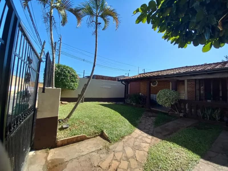 Casa de 3 dormitorios en Venta en Valle Apu´a II, Lambaré - Image 3