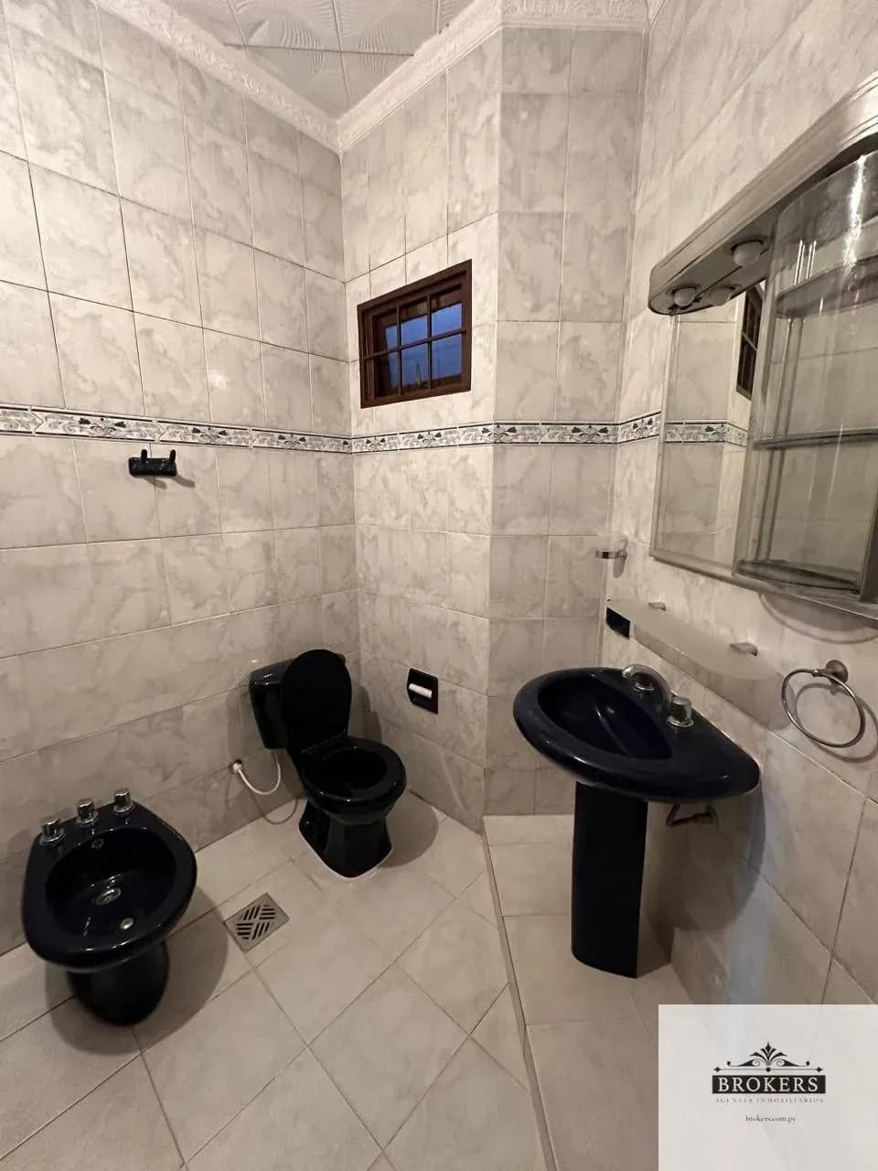 Local Comercial de 360m² en Alquiler en Villa Virginia, Lambaré - Image 18