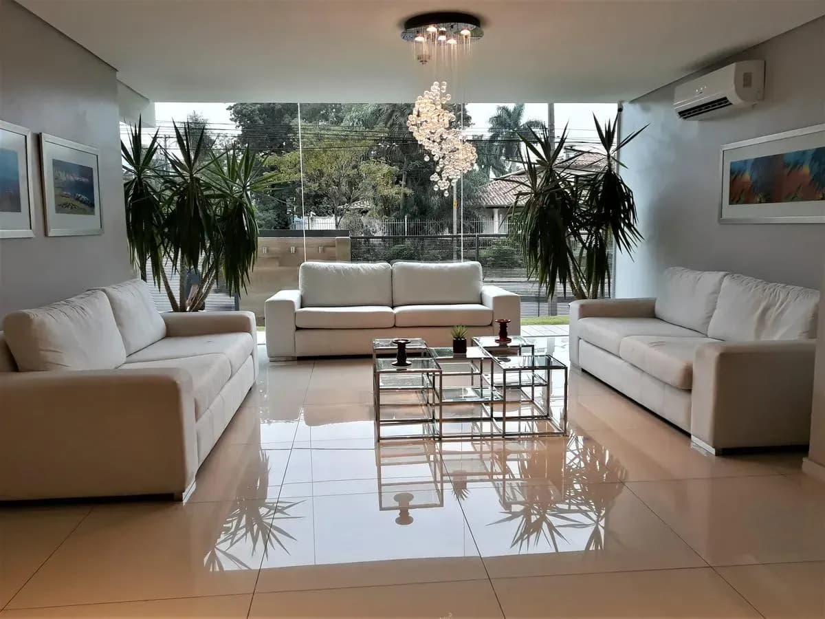Apartamento de 1 dormitório à Venda em Madame Lynch, Assunção - Image 3
