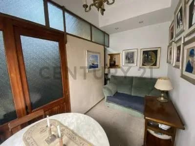 Departamento de 2 dormitorios en Venta en Centro, Montevideo - Image 3