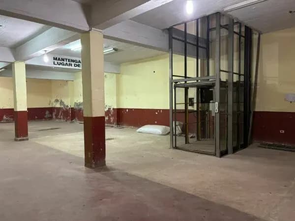 Commercial Space of 562m² for Sale in San Vicente, Asunción - Image 4