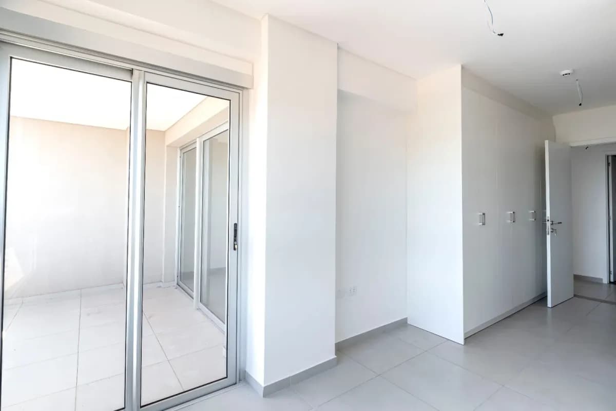 Apartment for sale with garage in Mcal. Estigarribia - Image 11