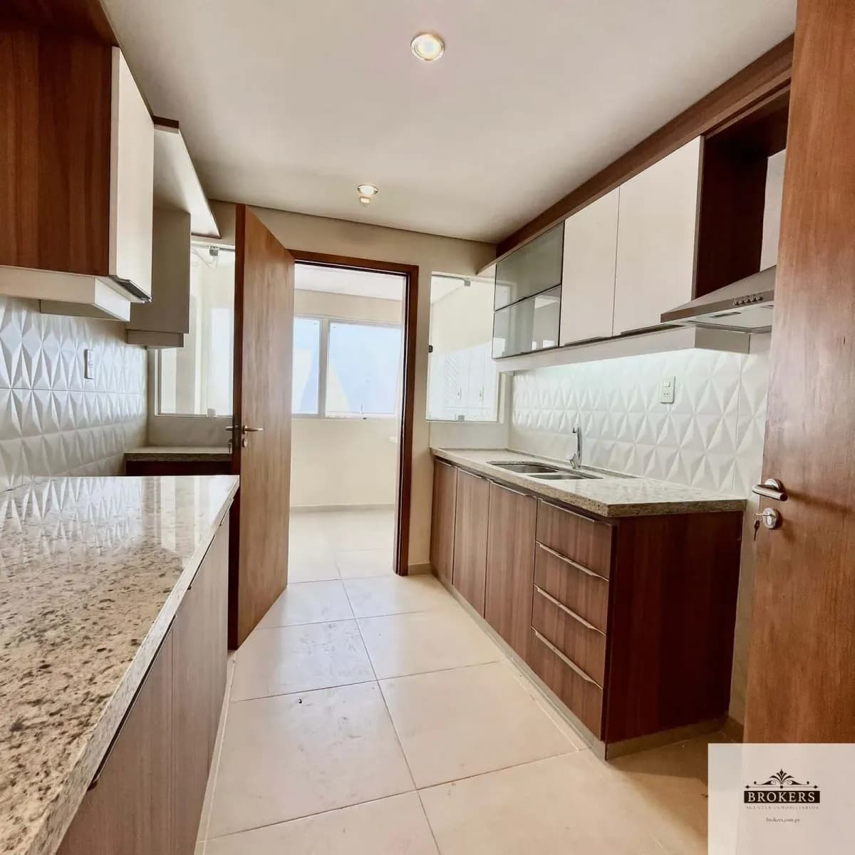 3-Bedroom Apartment for Sale in Jara, Asunción - Image 7