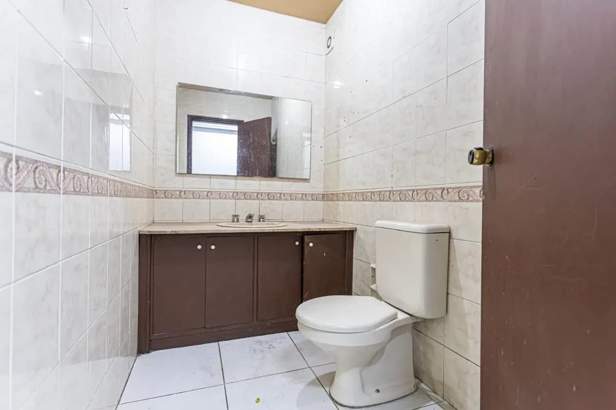 Office of 444m² for Rent in Las Mercedes, Lambaré - Image 17