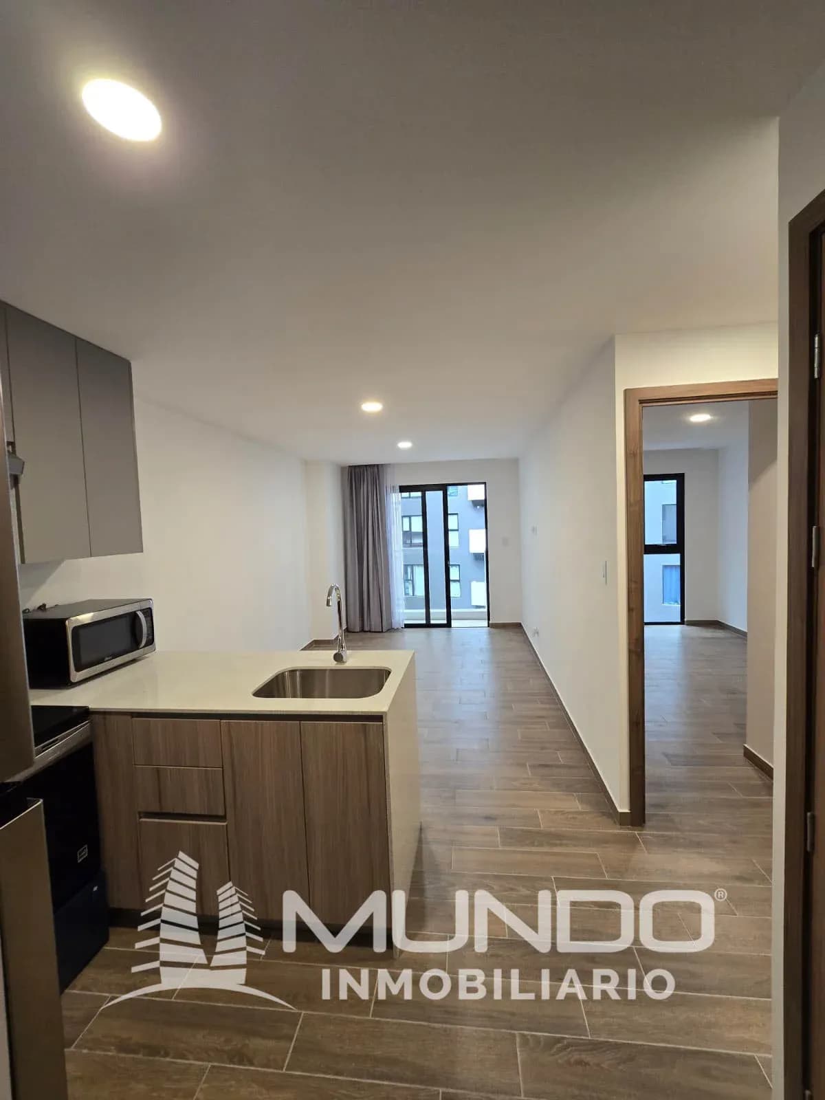 Departamento de 1 dormitorio en Parque 14, 44m², en Alquiler en Zona 14, Ciudad de Guatemala - Image 3