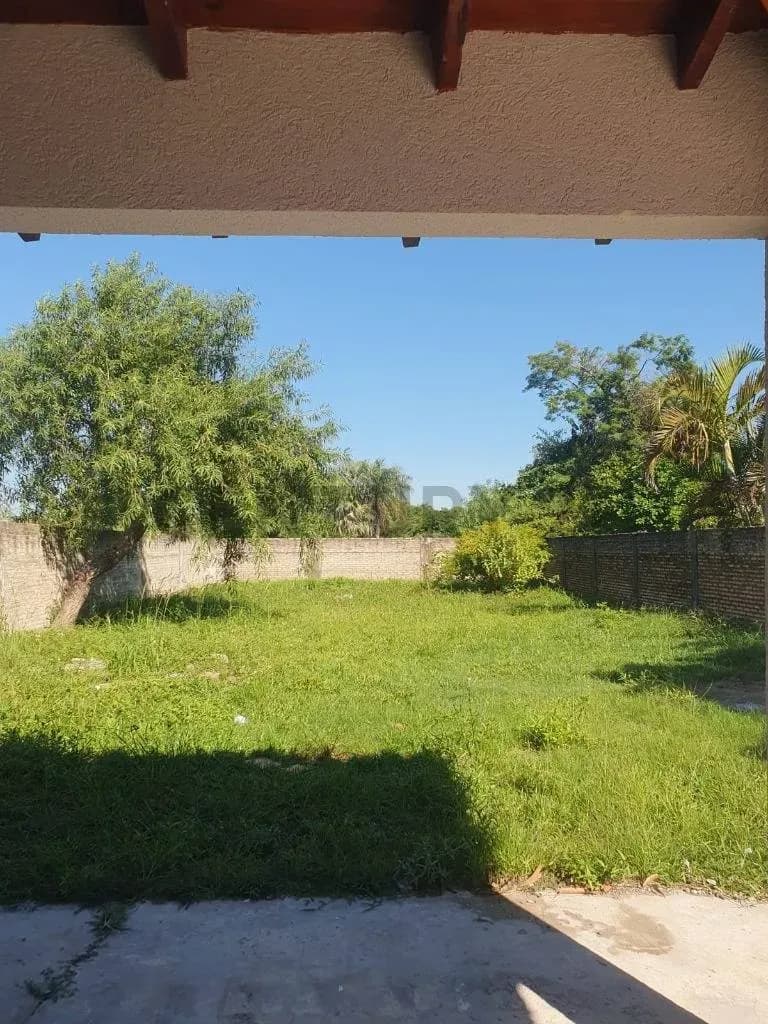 Casa de 3 dormitorios en Venta en Limpio - Image 13