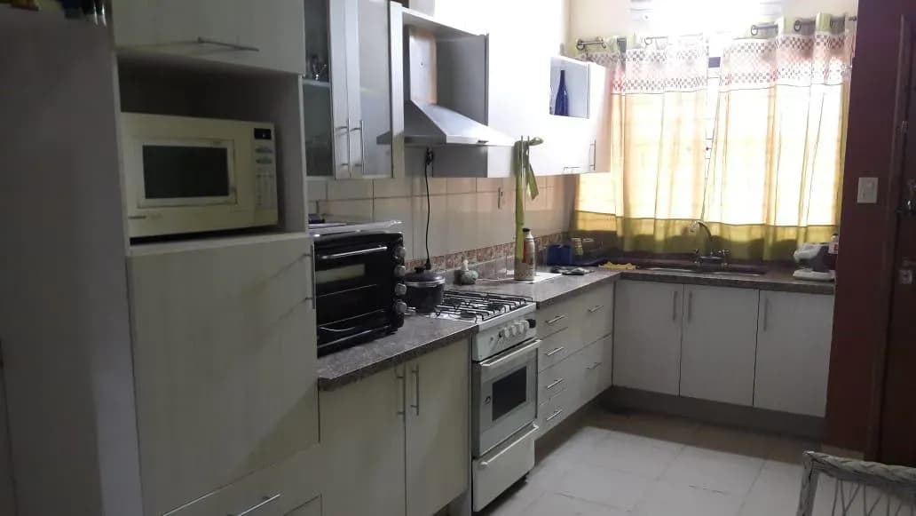 3-Bedroom House for Sale in Laguna Satí, Fernando de la Mora - Image 4
