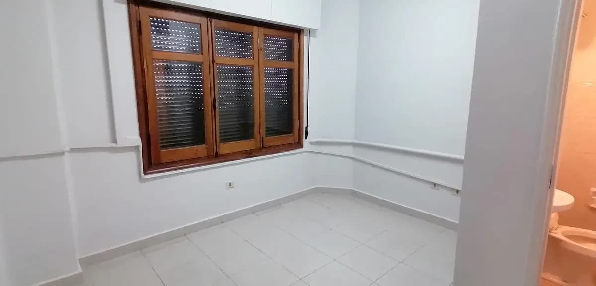 Office of 34m² for Rent in La Encarnacion, Asunción - Image 8