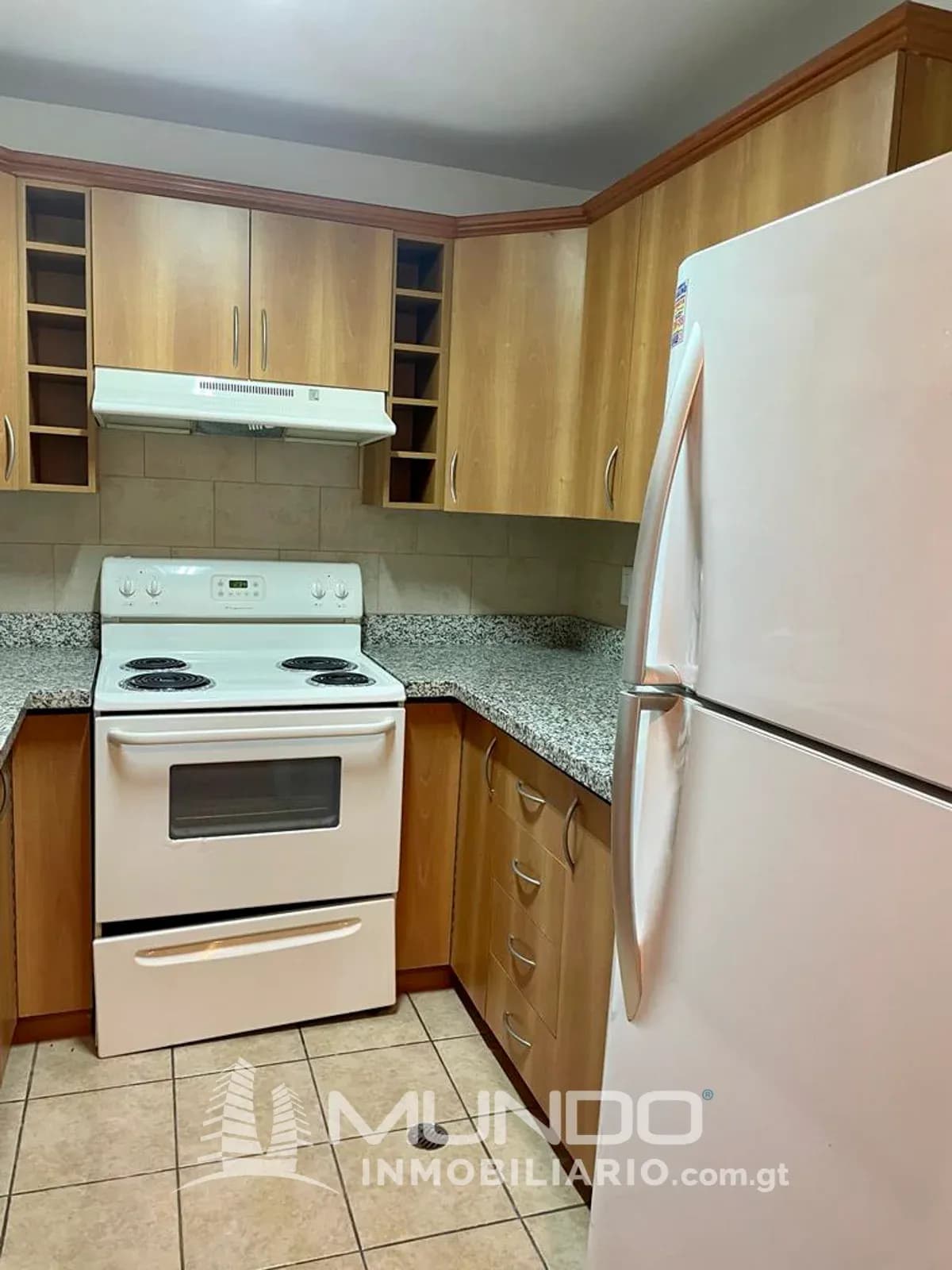Departamento de 2 dormitorios, 110m², en Venta en Zona 14, Ciudad de Guatemala - Image 8