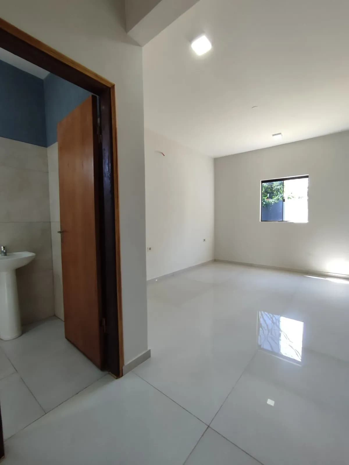 Casa de 3 dormitorios en Venta en Arecayá, Mariano Roque Alonso - Image 3