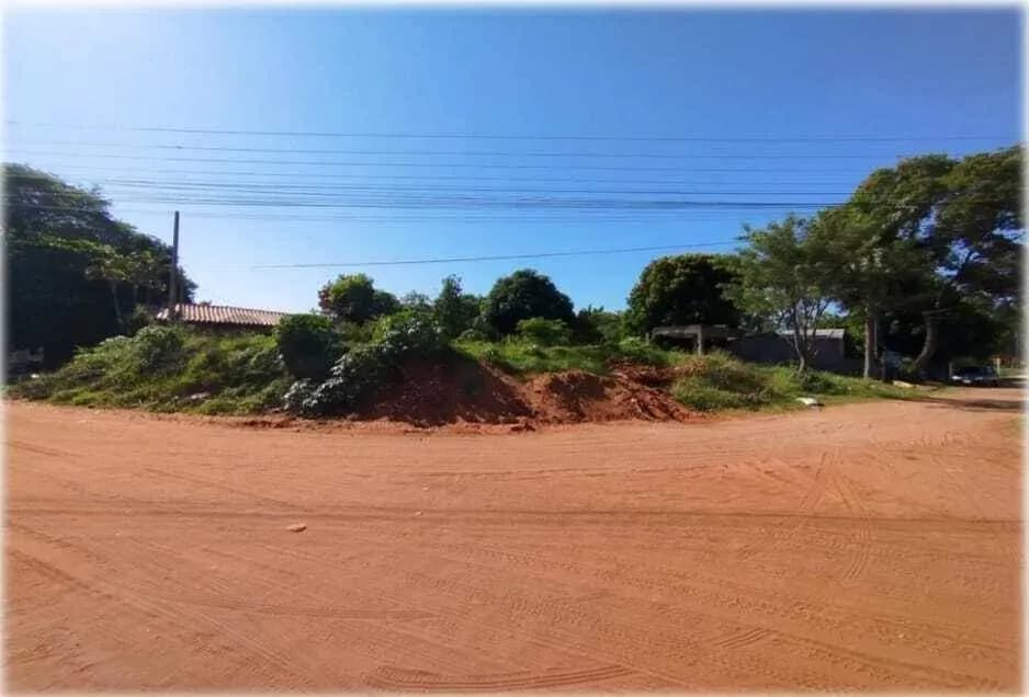 Terreno de 380m² à Venda no Setor 5, Villa Elisa