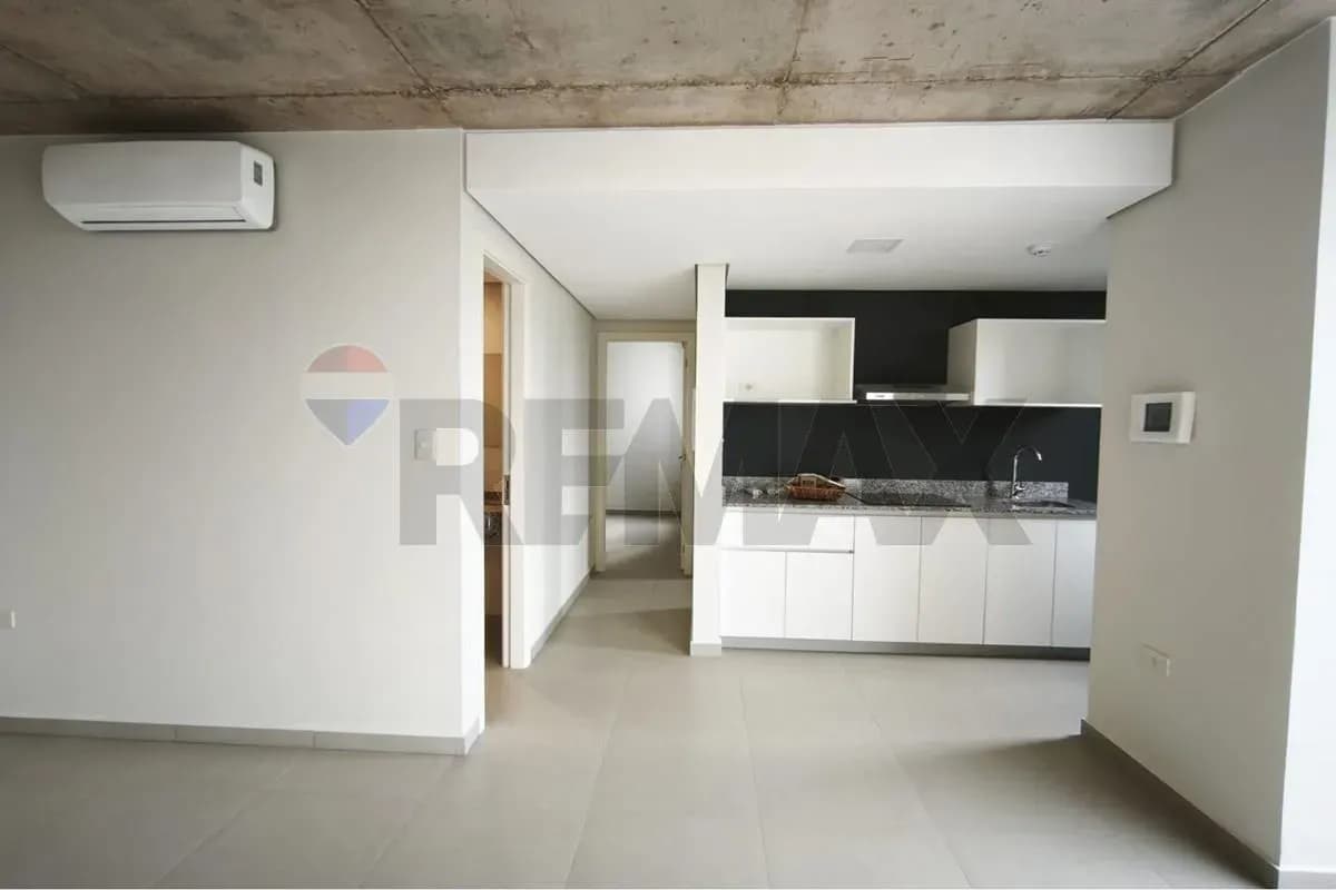 Departamento de 2 dormitorios en Alquiler en Luque - Image 2
