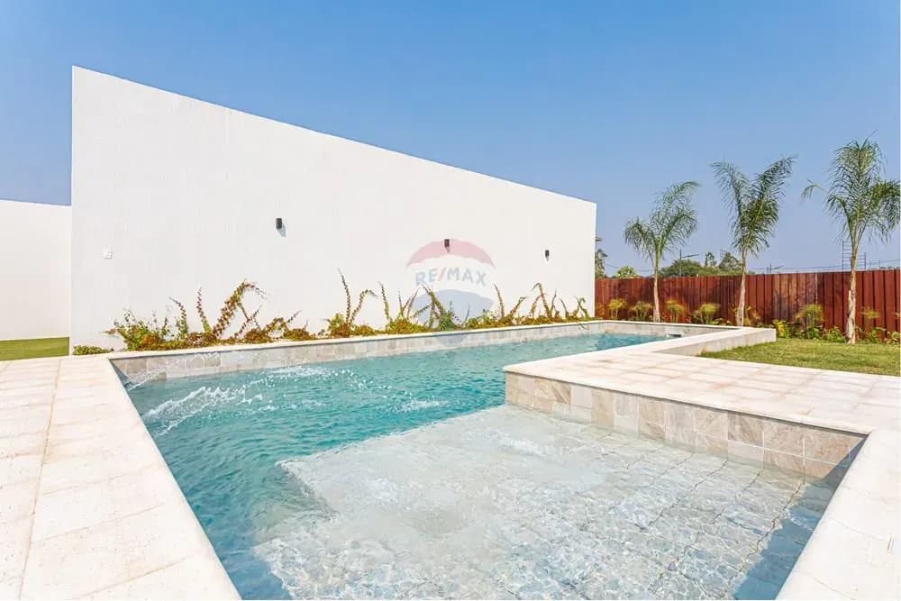 Casa de 3 dormitorios en Venta en Limpio - Image 12