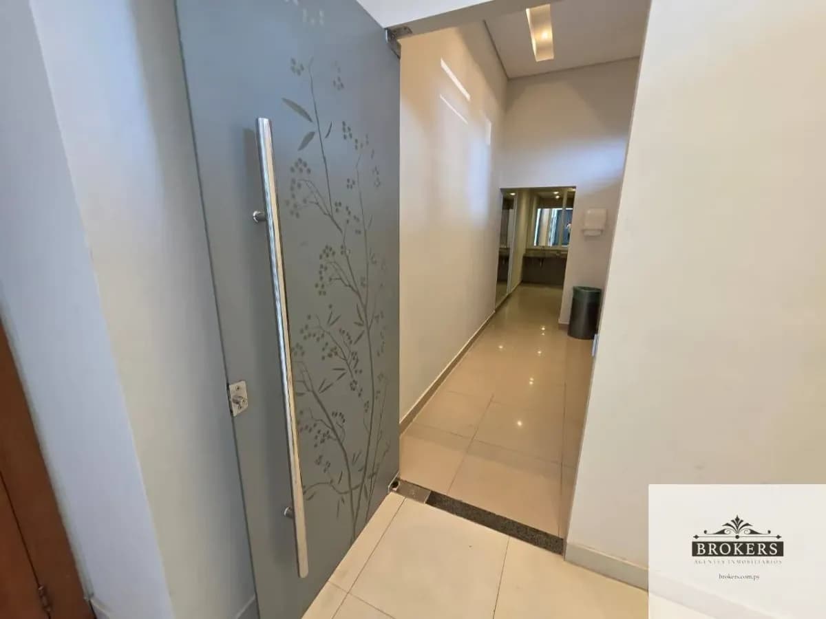 Commercial Space of 420m² for Rent in Ycuá Satí, Asunción - Image 19