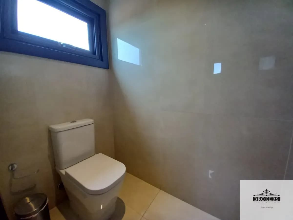 Departamento de 2 dormitorios en Alquiler en Madame Lynch, Asunción - Image 17
