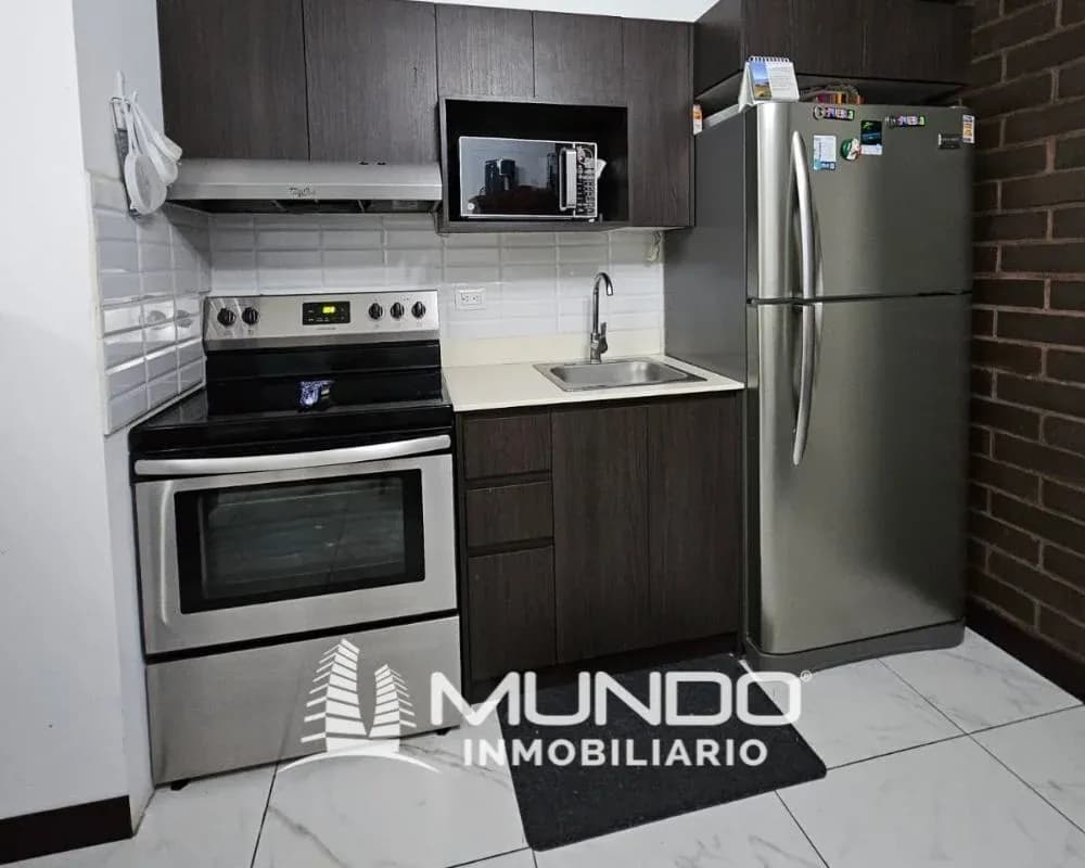 Departamento de 2 dormitorios amueblado, 70m², en Alquiler en Zona 15, Ciudad de Guatemala - Image 5