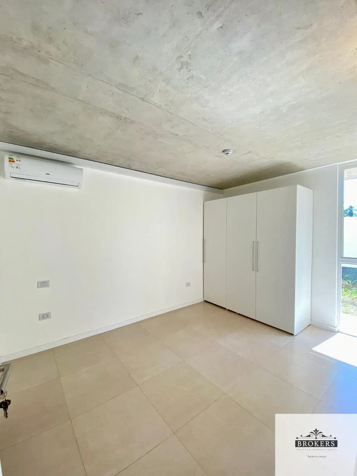 2-Bedroom House for Rent in Alta Vida Luque, Luque - Image 4
