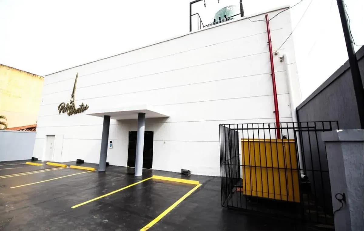 Loja de 900m² à Venda em Domingo Savio, Fernando de la Mora - Image 8