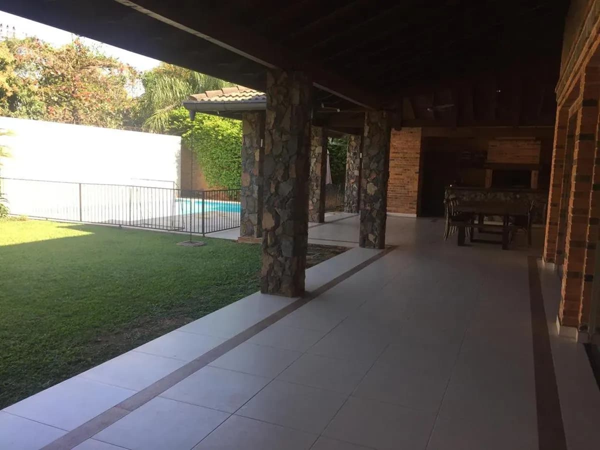 4-Bedroom House for Sale in Salvador del Mundo, Asunción - Image 6