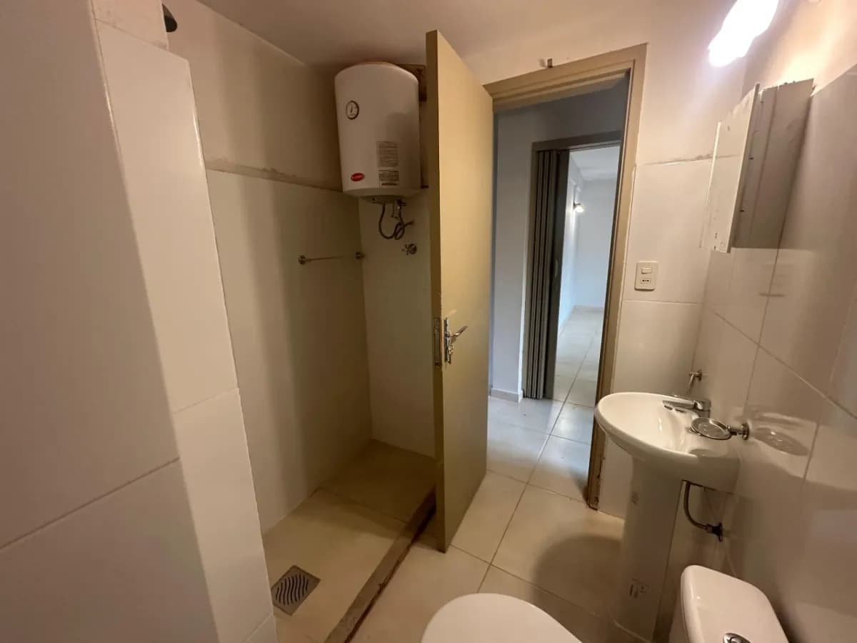 2-Bedroom Apartment for Sale in Santo Domingo, Asunción - Image 18
