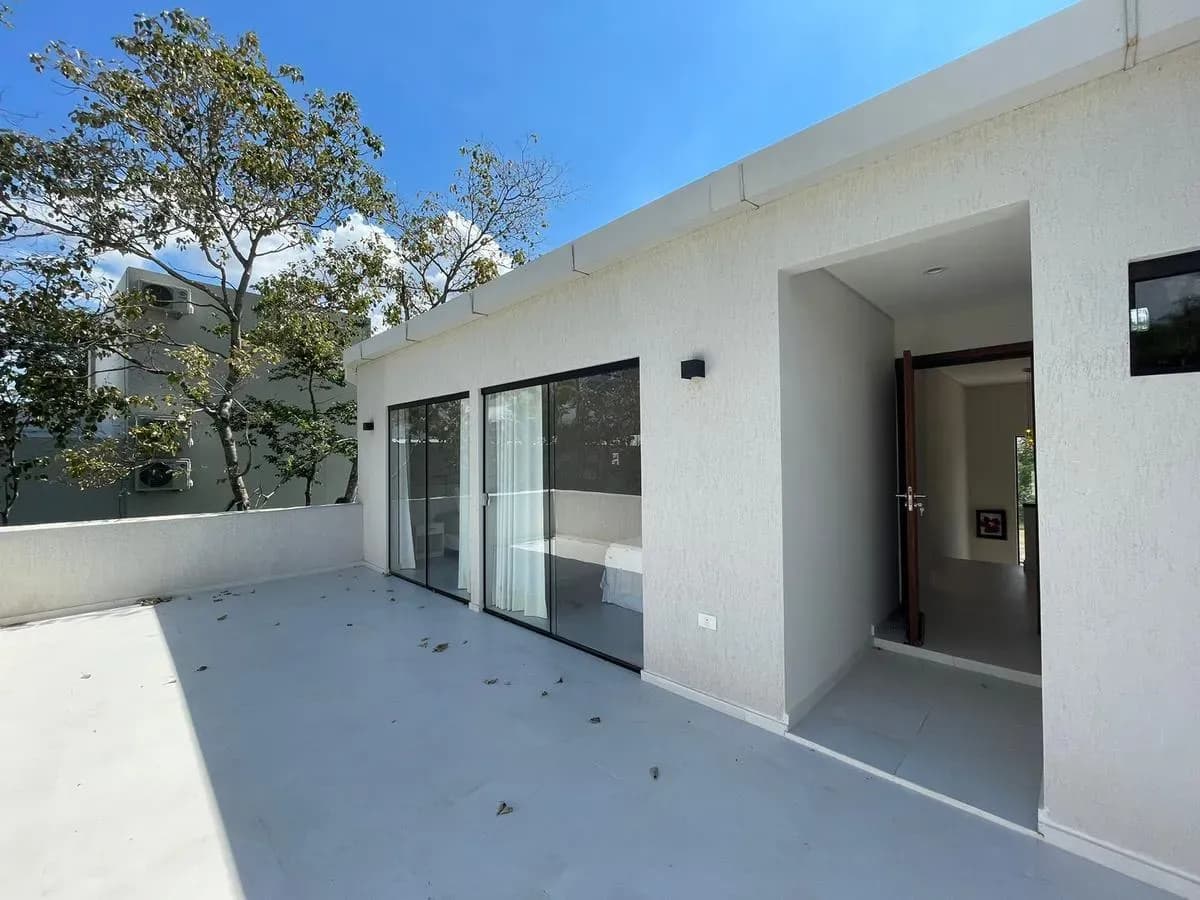 3-Bedroom House for Sale in San Bernardino - Image 19