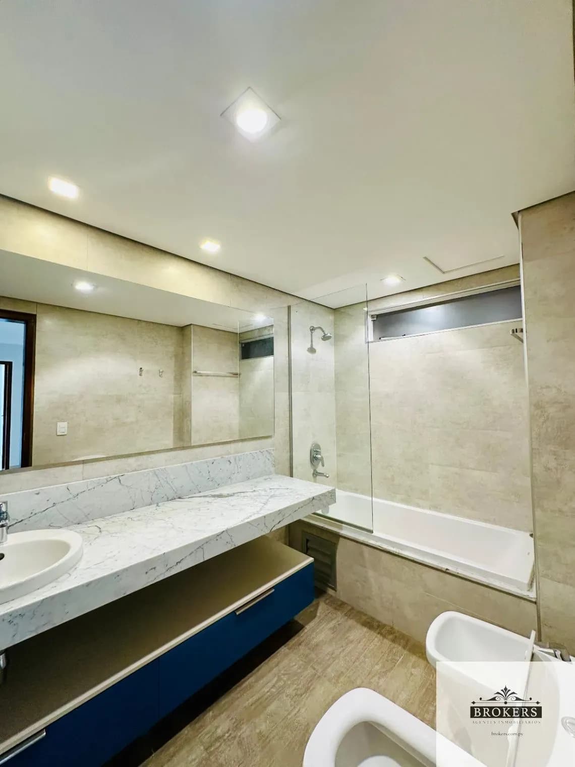 Departamento de 3 dormitorios en Alquiler en Mburucuyá, Asunción - Image 13